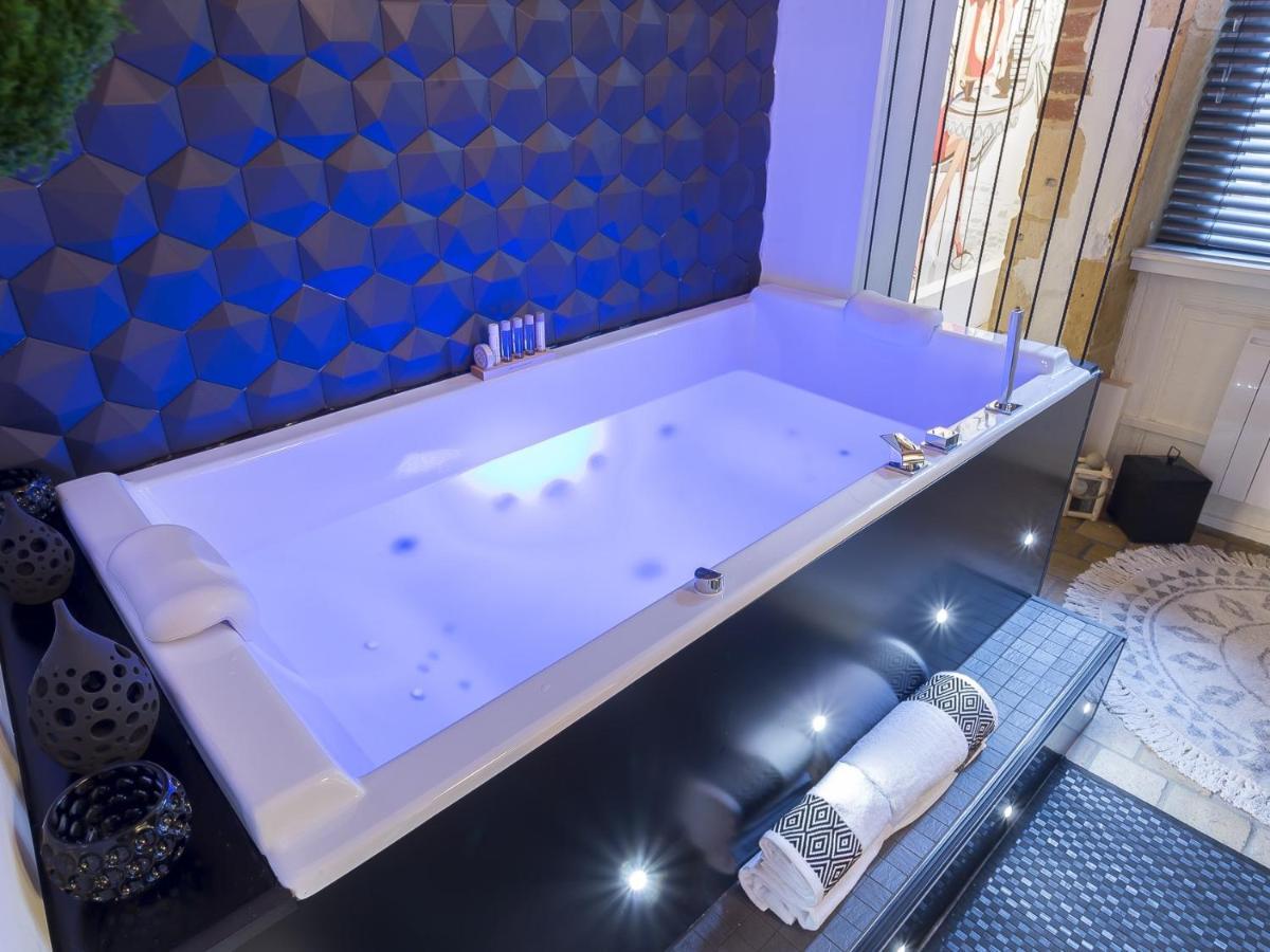 Host Inn - Coeur Vieux Lyon & Spa Εξωτερικό φωτογραφία